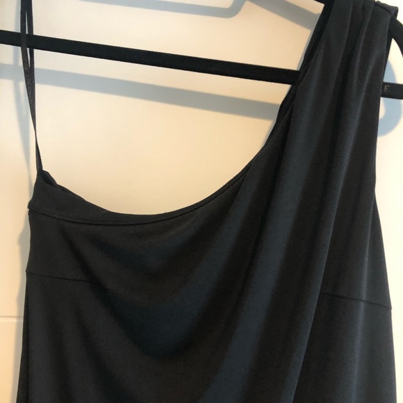 Black one shoulder cocktail dress - Picture 2 of 3
